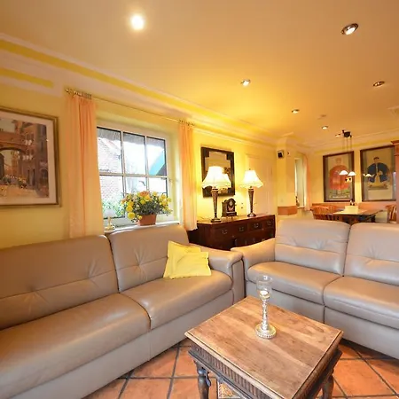 Eck-reethaus-sturmhaube