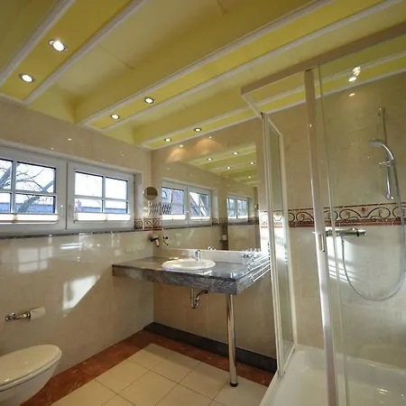 Eck-reethaus-sturmhaube Tatil Evi Groß Zicker